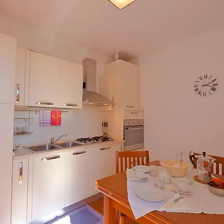Canova Apartment